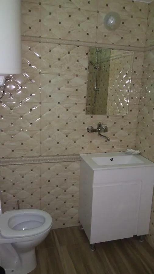 Hemingway Rooms In Happy Beach Varna