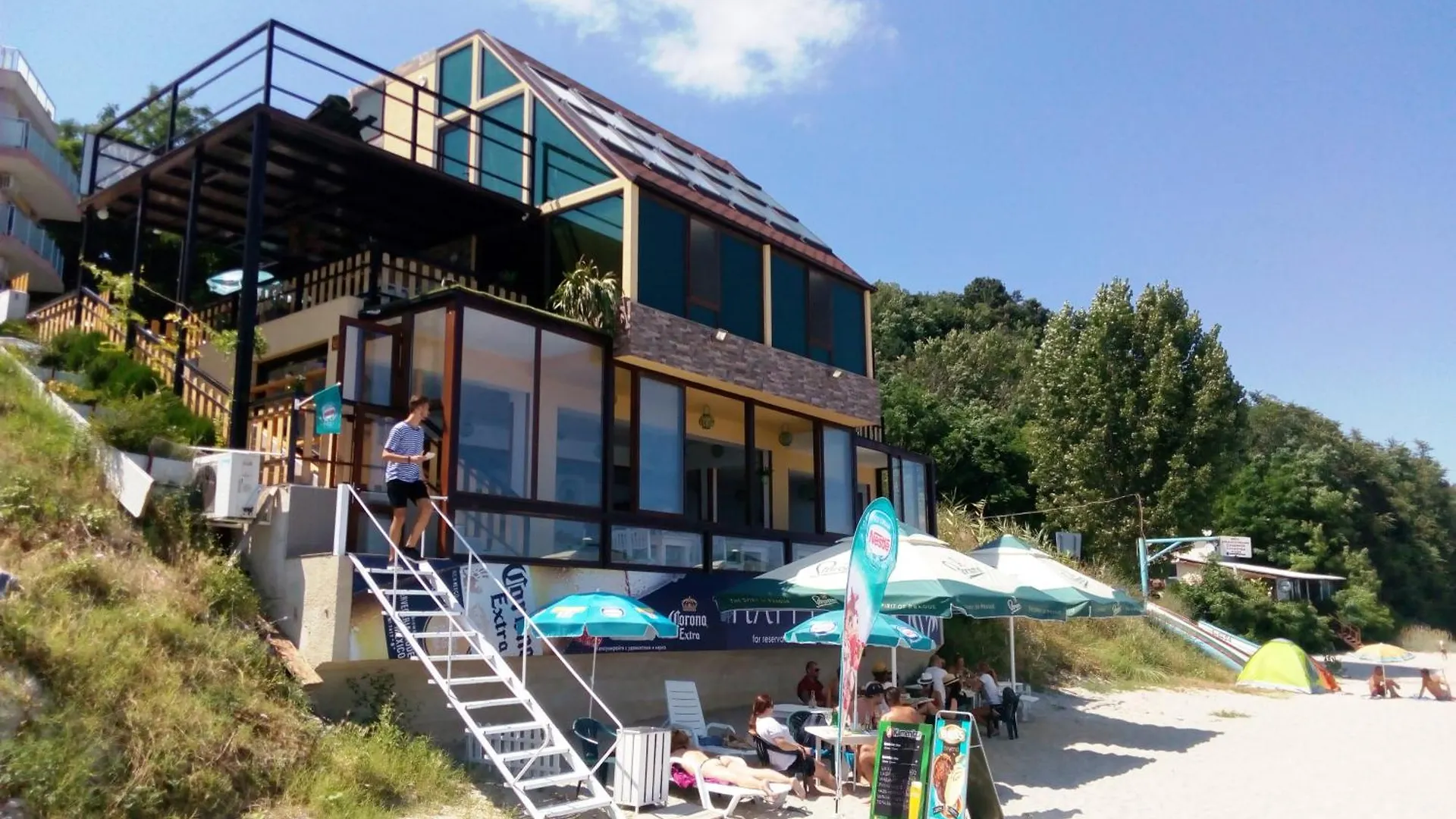 Hemingway Rooms In Happy Beach ヴァルナ 0*,  ブルガリア