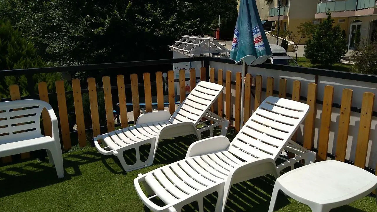 Hemingway Rooms In Happy Beach Varna Bulgaria
